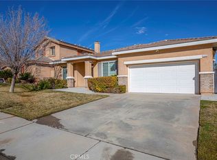 733 Celtic Dr, Palmdale, CA 93551