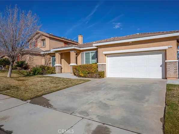 733 Celtic Dr, Palmdale, CA 93551