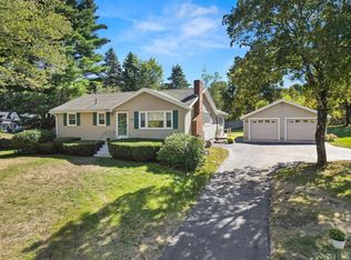 163 Center St, Groveland, MA 01834