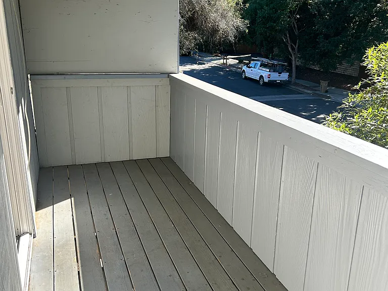 1 Oak St — Photo 21