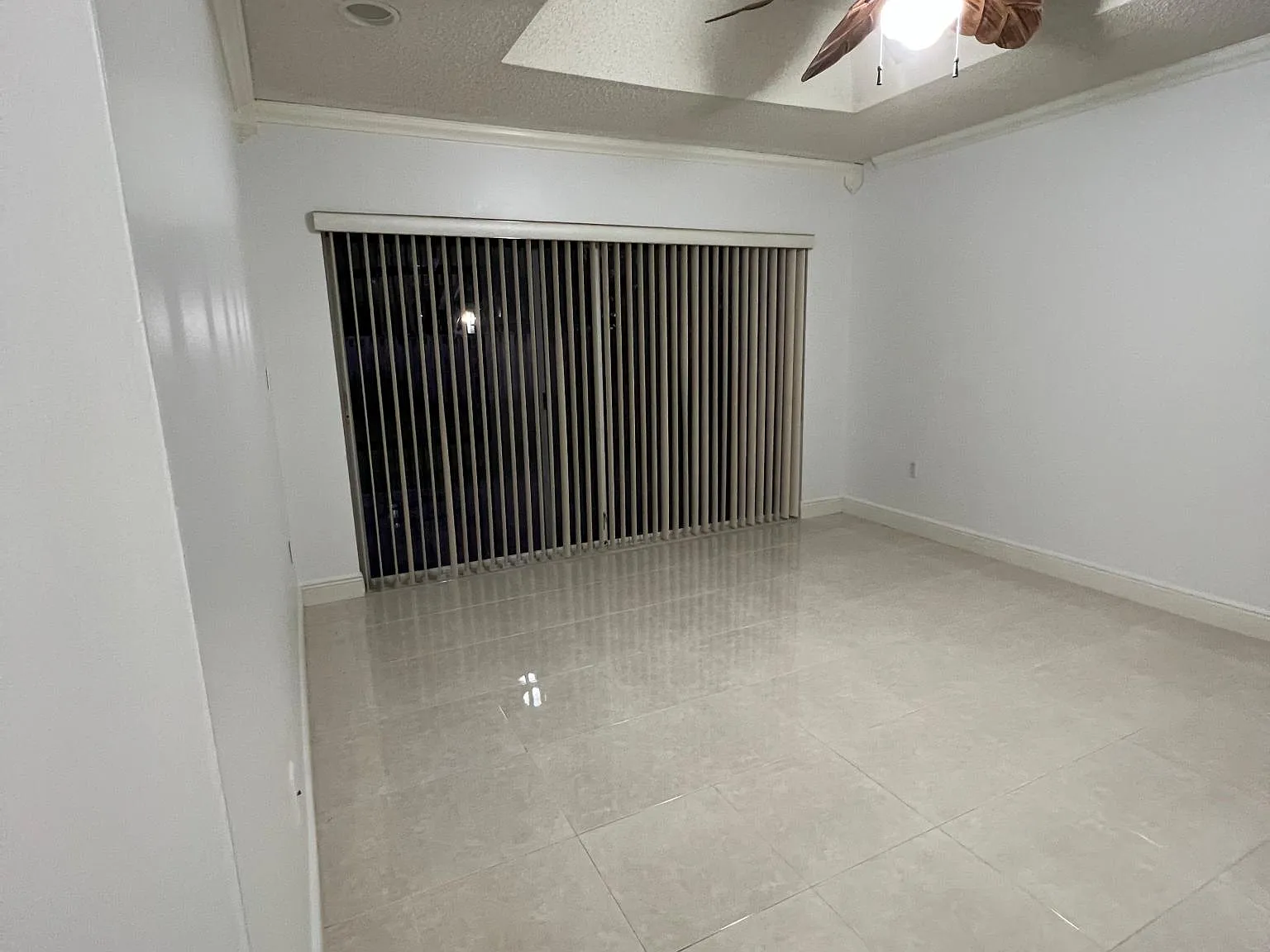 4 bed, 1838 sqft, $3,500 — Photo 2
