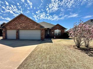 4723 Elk Run, Enid, OK 73703