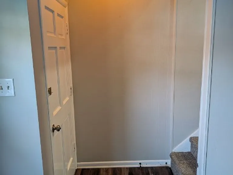 7012 Regency Rd — Photo 9