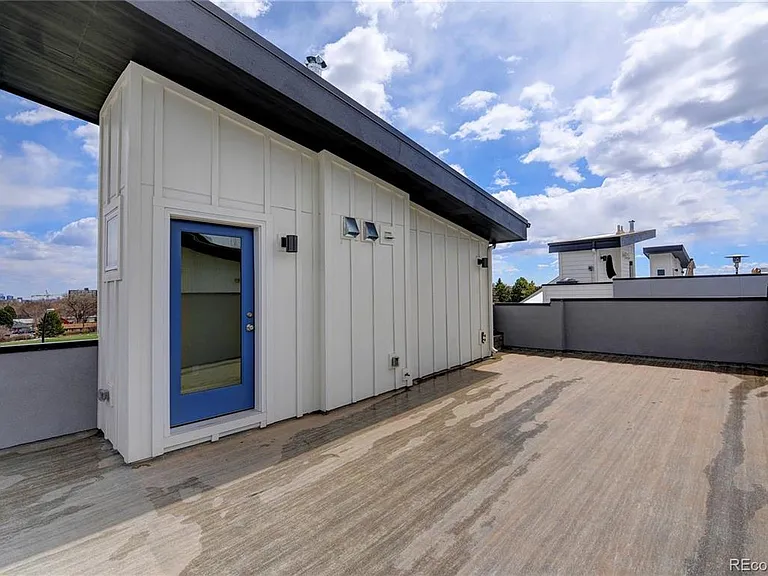 1625 Harlan St #1 — Photo 29