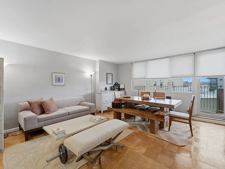 6040 Boulevard East #7L — Photo 2