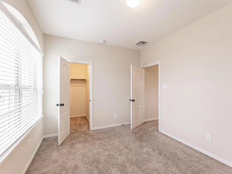 24943 Blue Mountain Park Ln — Photo 31
