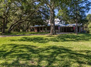 1017 Allen Rd, Cat Spring, TX 78933