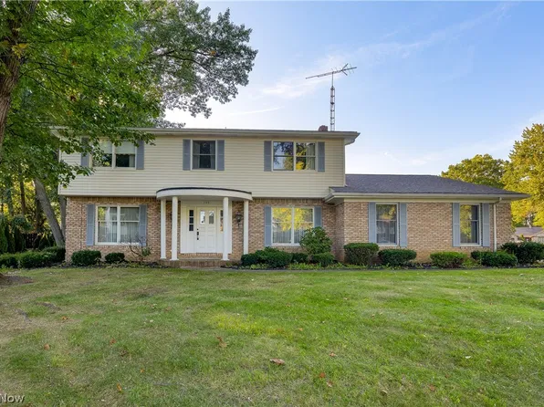 729 Millstone Ln NE, Massillon, OH 44646