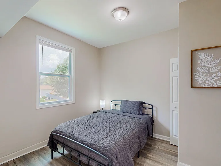 Shirewick Dr — Photo 2