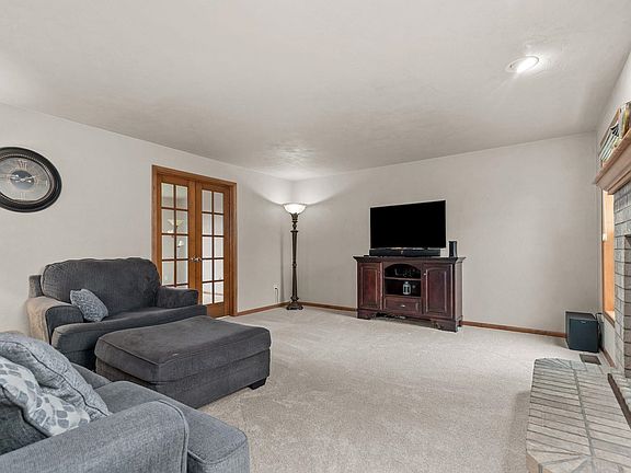 4th image of 3663 Hickory Ridge Rd