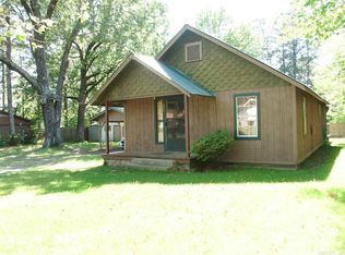 206 N Adams St, Mena, AR 71953
