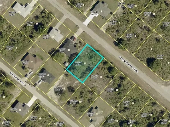 412 Eisenhower Blvd, Lehigh Acres, FL 33974