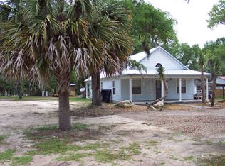 1607 Central Ave NE, Perry, FL 32359