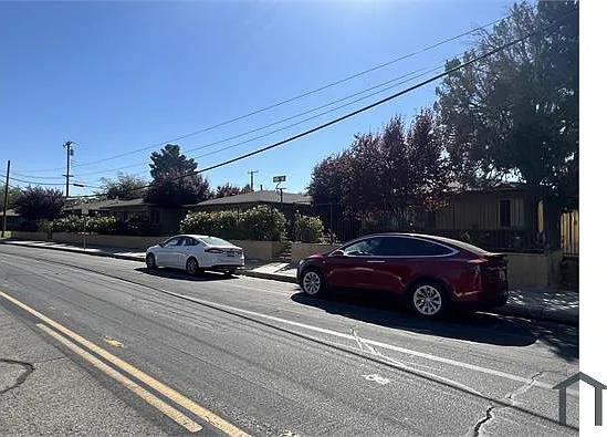 1 bed, 1200 sqft, $1,850 — Photo 2