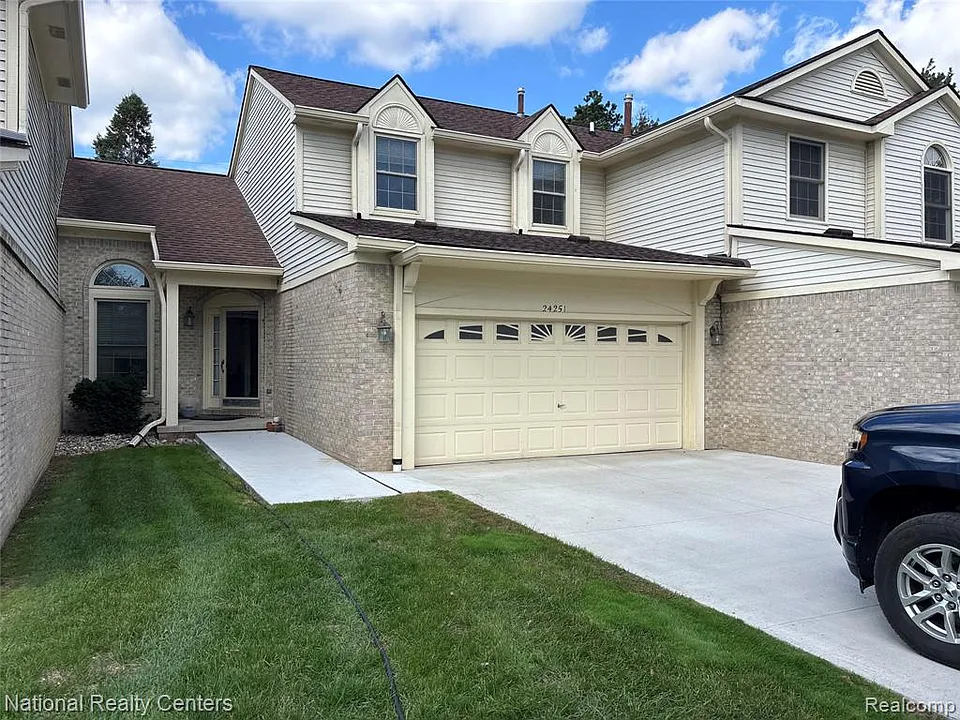 24251 Weathervane Ct
