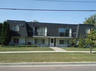 702 Oak St N APT C, Fargo, ND 58102