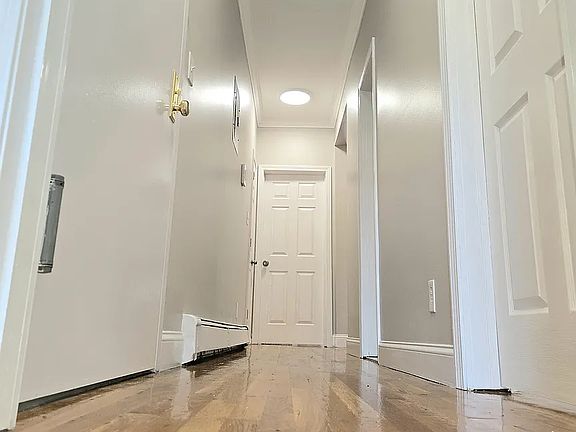 4th image of 95 Clermont Ave APT 2