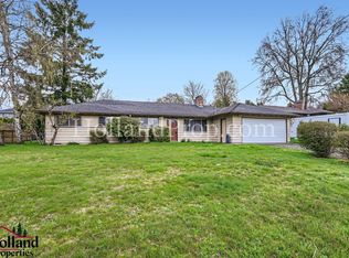 12155 SW Summer St, Tigard, OR 97223