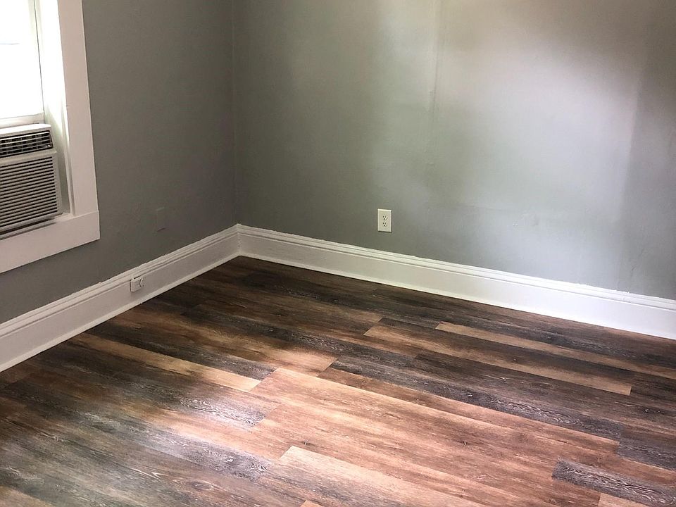 1st image of 349B Northside Dr #B