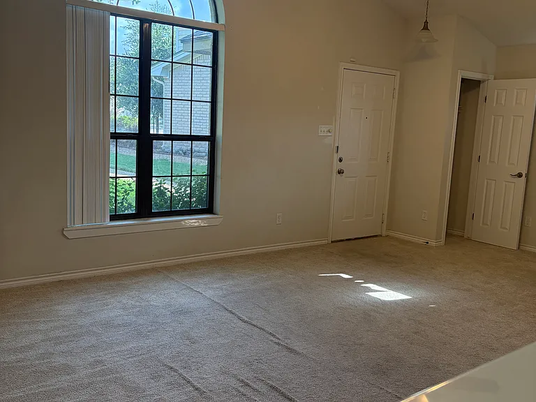 1816 Brothers Blvd #10 — Photo 4