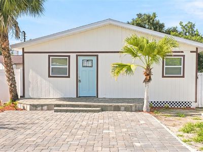 1313 E SITKA STREET, Tampa, FL, 33604