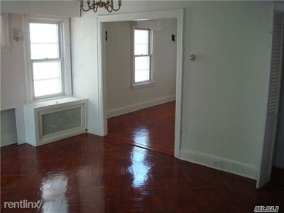 22534 107th Ave, Queens Village, NY, 11429