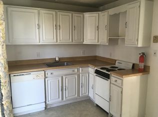 357 Green St APT B, Havre De Grace, MD 21078