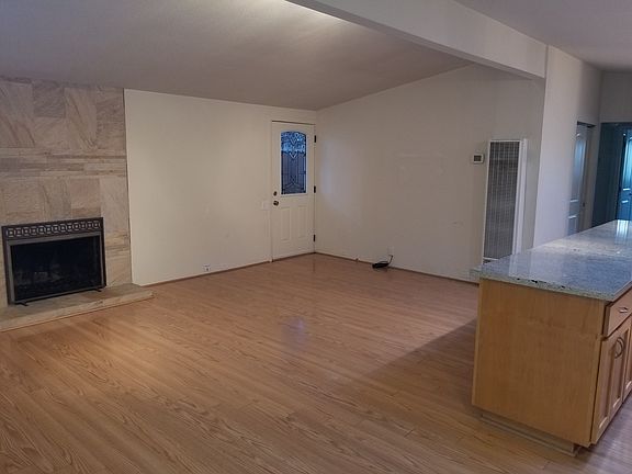 3rd image of 10700 Minette Dr