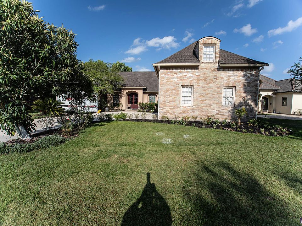 40360 Pelican Point Pkwy, Gonzales, LA 70737 MLS 2023010018 Zillow