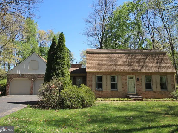 229 Wildot Dr, State College, PA 16801