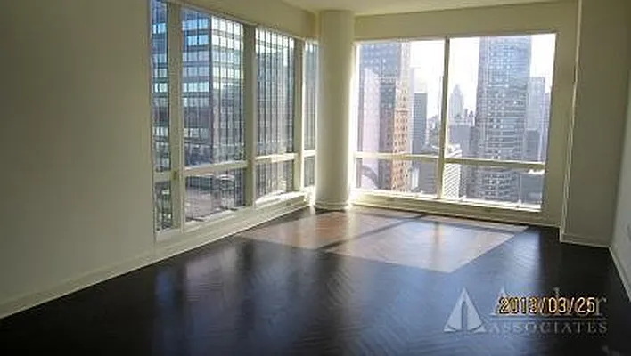 Rented by Anchor Associates | media 42