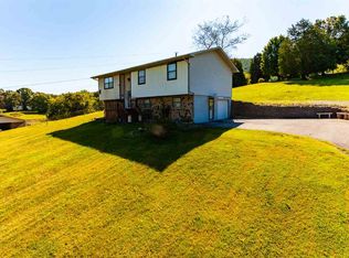 3087 Old Newport Hwy, Sevierville, TN 37876