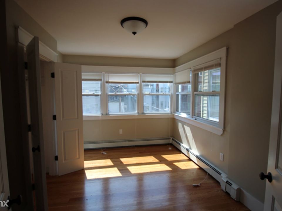 175 princeton #1 Boston - East Boston Shared Unit Photo 3
