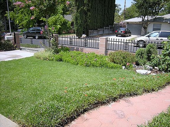 3rd image of 7238 Chicopee Ave