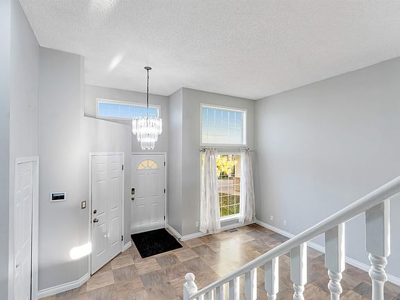3rd image of 3940 33rd St NW