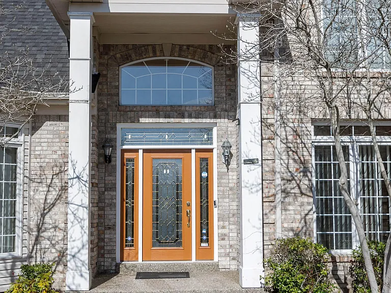 9511 Felsmere Cir — Photo 4