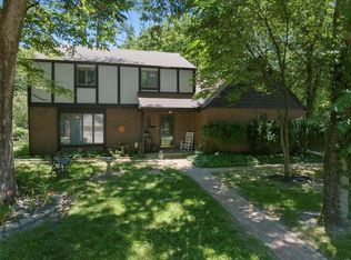 1 Oxford Ct, Collinsville, IL 62234