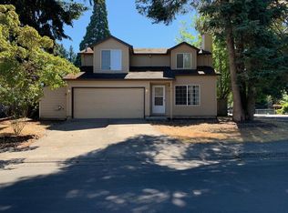 17986 SW Robert Ln, Beaverton, OR 97078