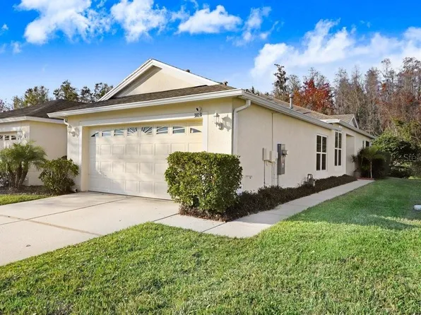 31031 Whitlock Dr, Wesley Chapel, FL 33543