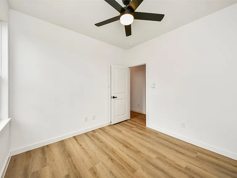 5201 Fairchild St #B — Photo 19
