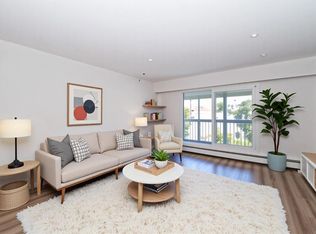 Evergreen Hill, Victoria, BC V8V 3M8