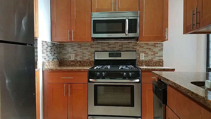 Rented by Matthew Gros-Werter, LREB  | media 5