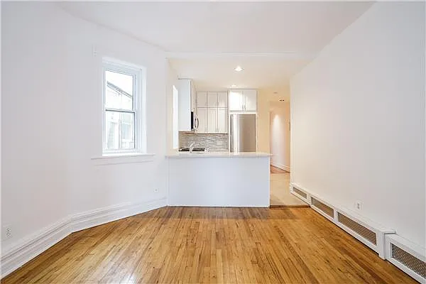 Sold by Avenue Sotheby's International Realty | media 5