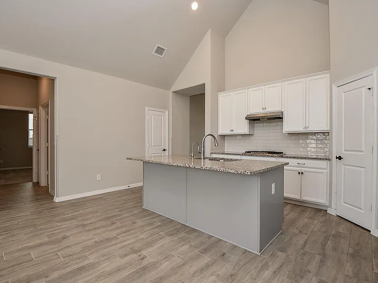 18331 Pedernales Springs Dr — Photo 9