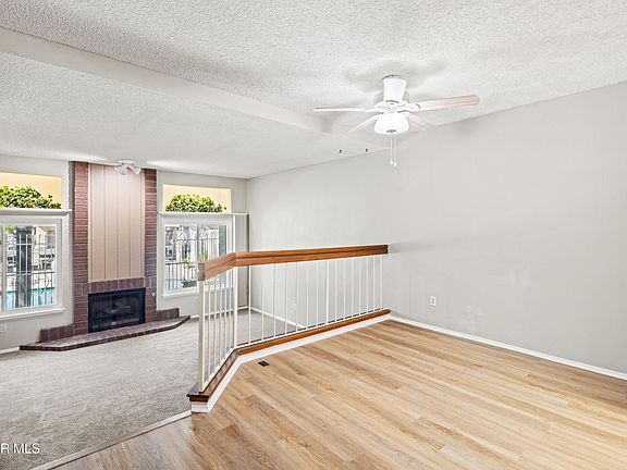 2nd image of 3354 Darby St Unit 313