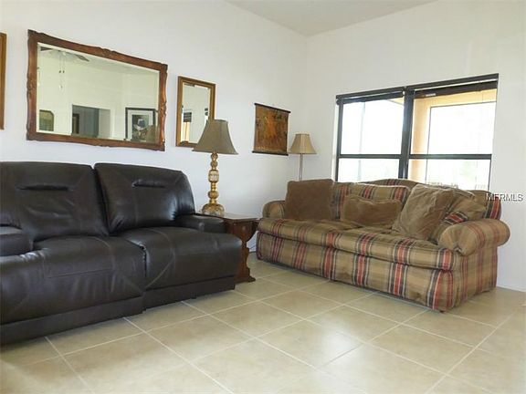 4th image of 731 Shady Canyon Way