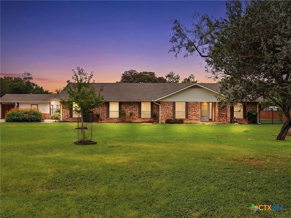 1st image of 2402 Welsch Ln