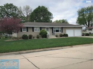 4909 34th St, Columbus, NE 68601
