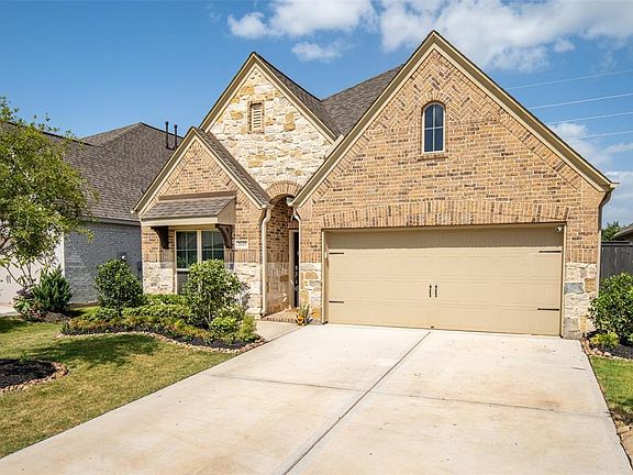 2nd image of 2610 Primrose Bloom Ln