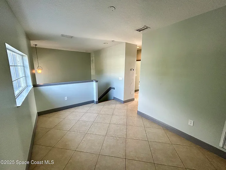910 Twisting Branch Ct — Photo 11